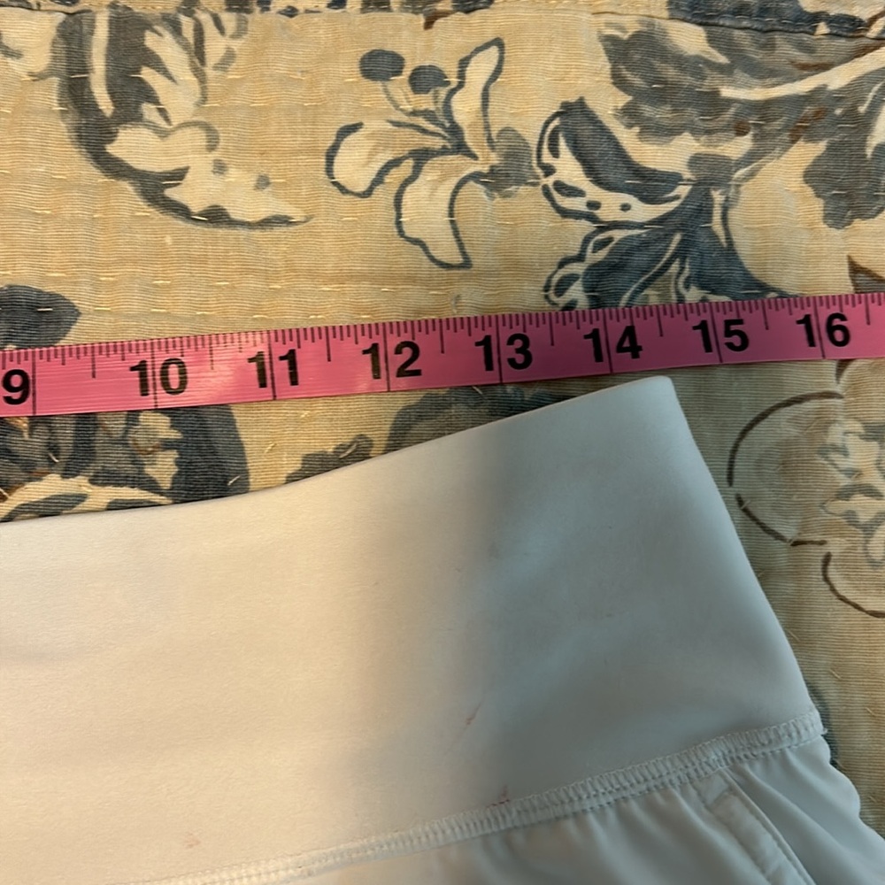 Puma Bright White Athletic Skort, Size Large - Picture 7 of 8